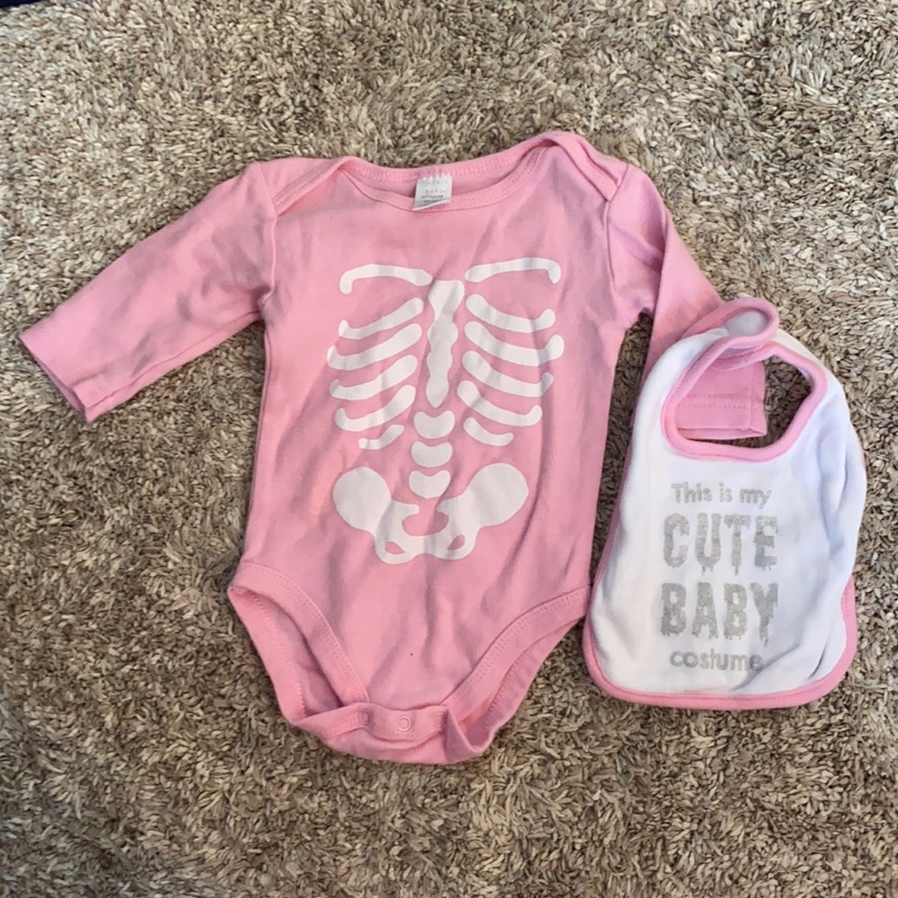 Halloween skeleton onesie and bib